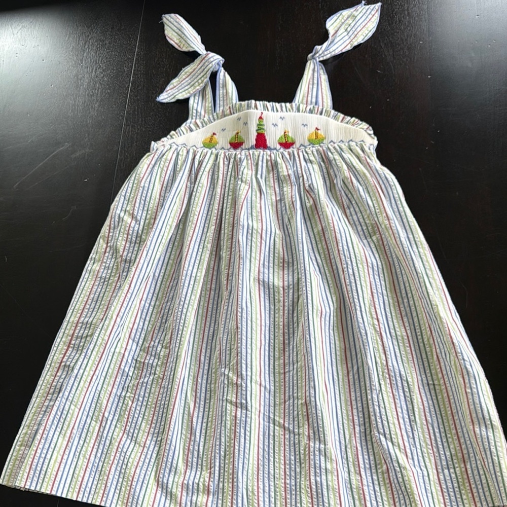 Dress with embroidered details boutique